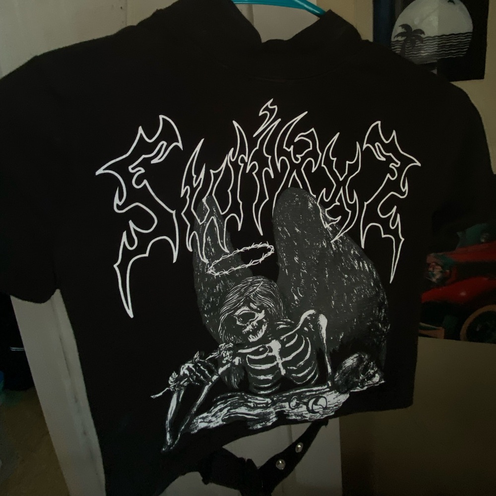 zumiez crop top by maggie lindemann